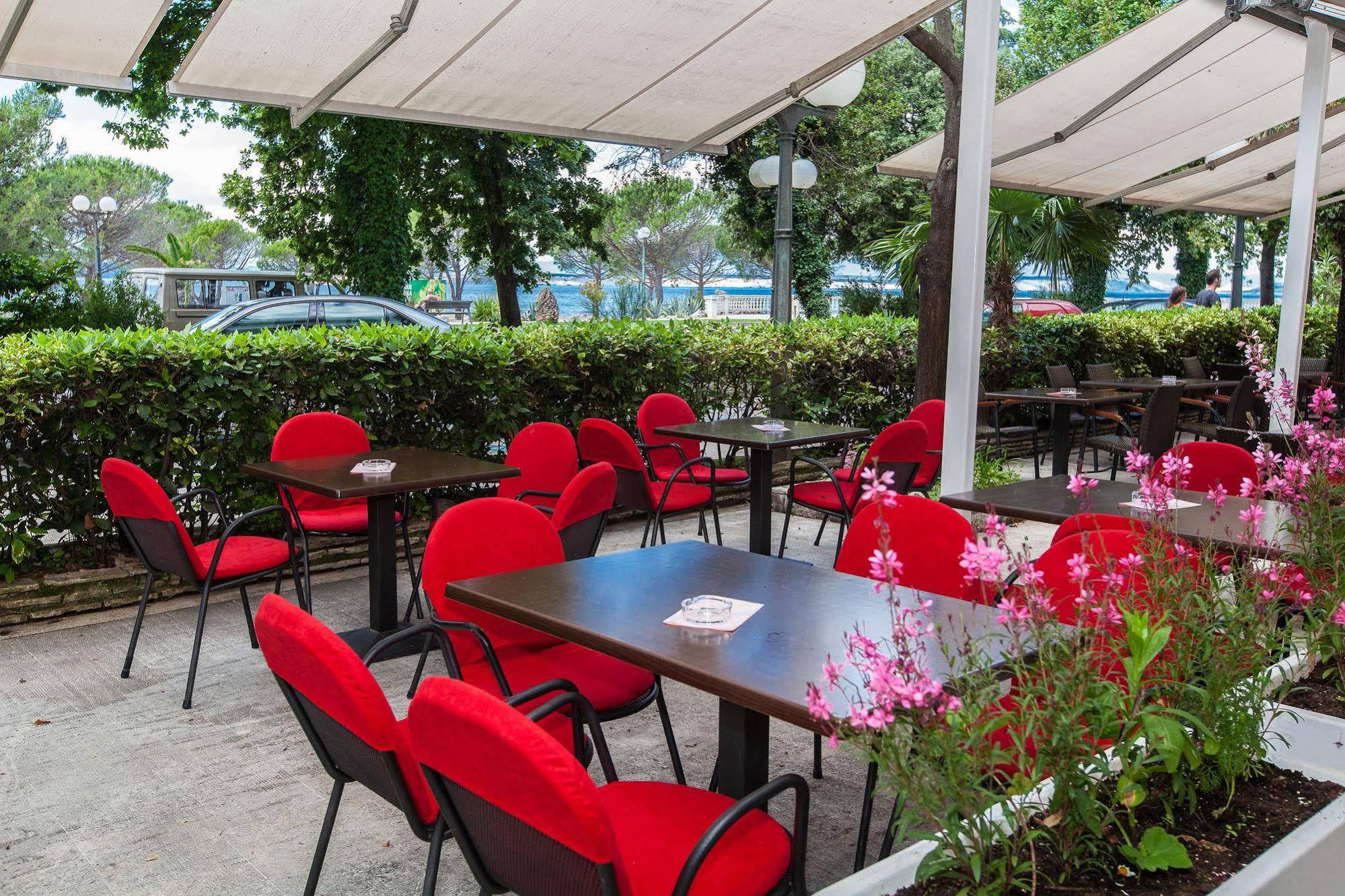 Hotel Zagreb Crikvenica Ngoại thất bức ảnh