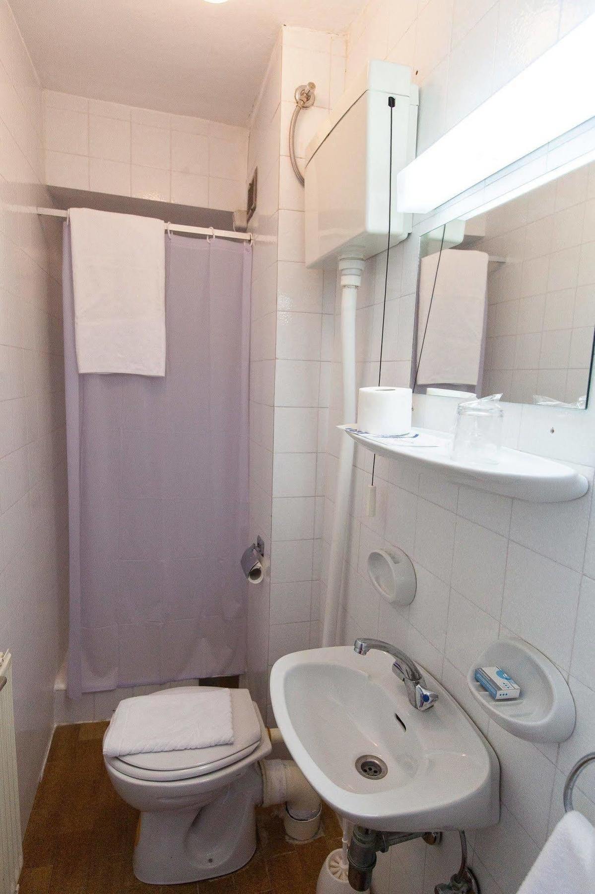 Hotel Zagreb Crikvenica Ngoại thất bức ảnh